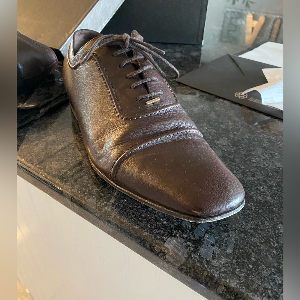 Gucci lace up oxford in excellent used condition - Picture 1 of 5